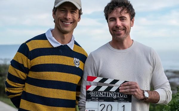 為奪280億遺產殺光繼承人 葛倫鮑威爾新作《豪門殺人指南》2026年開春第一強檔