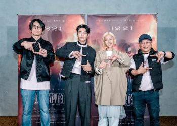 宋柏緯被朱德剛「壓桌剃髮」震撼場面曝光！《那張照片裡的我們》真情上演父子對決