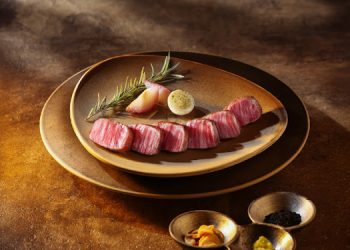 年末最強日系款待 阪前推日本和牛巔峰「黑樺牛」 藝奇火焰和牛免費升級