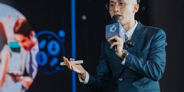 打破傳統囤貨壓力！E電商總監曾信豪推「輕量化創業」模式 整合資源降低門檻