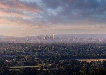 Nobu Manchester 破土動工，Robert De Niro 與 Salboy 團隊造訪曼徹斯特