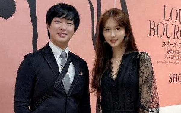 挑戰到像在饒舌！蔣榮宗玩語音錄製笑喊：「藝術家名字好難唸」