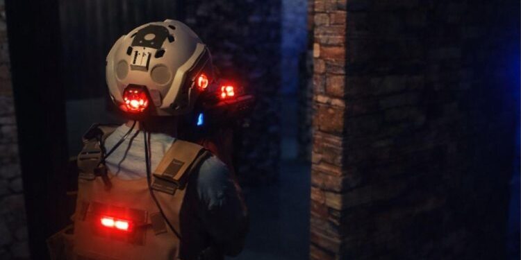 汐止雷射槍戰場新開幕 建模師忠實復刻電玩場景 長距狙擊超刺激