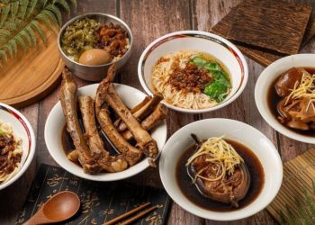 來自金門的三重人氣排骨湯 清甜溫潤的藥燉湯頭成全年暖胃首選