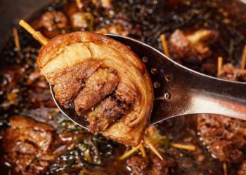 員林火車站必吃美食 記住客人也顧好每一碗飯「鳳謀控肉飯」