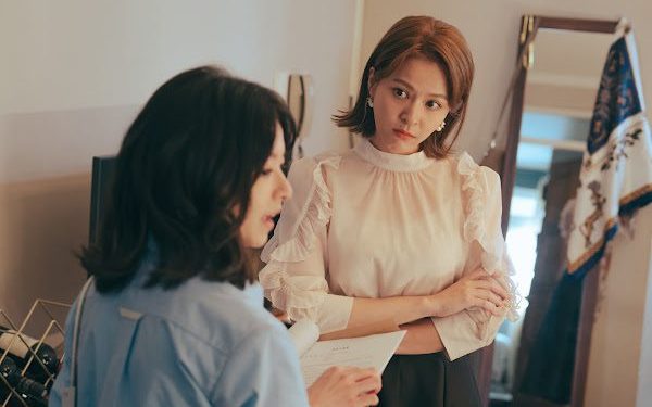 蘇晏霈雙面女房客裝可憐騙租！陳姸霏正義感爆棚槓上警局