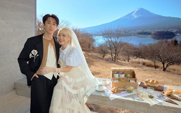 陳漢典、LULU夫妻喜帖藏幸福寓意！日本富士山見證下拍婚紗照