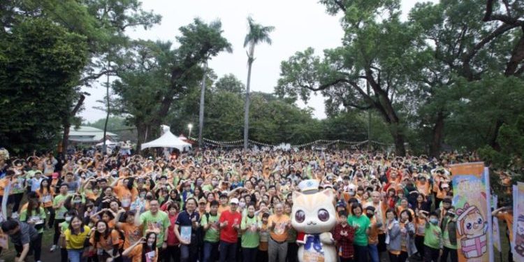 2025蜜柑站長耶誕公益路跑 吸引逾2,000位跑者參加