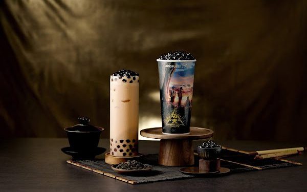 「黑霸烏龍奶」買一送一!功夫茶攜手九把刀《功夫》推聯名飲品限定優惠