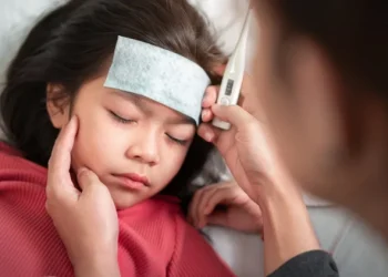 春節出國潮！流感K分支全球升溫 醫示警：兒童重症風險高不可輕忽