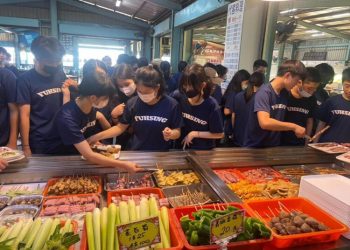 宜蘭五結釣蝦場 釣蝦＋熱炒＋自助烤肉 雨天也能玩 打造全天候休閒空間
