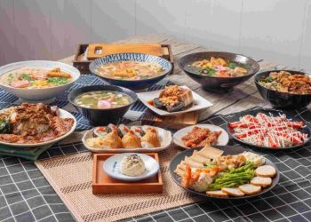 頭城火車站必吃平價日料！百元現熬豚骨拉麵 奶香滿滿超對味