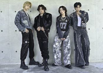 凌晨三點開工 不畏艷陽中暑 帕拉斯首正式MV「脫皮」完成