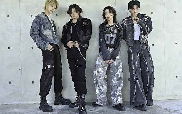 凌晨三點開工 不畏艷陽中暑 帕拉斯首正式MV「脫皮」完成