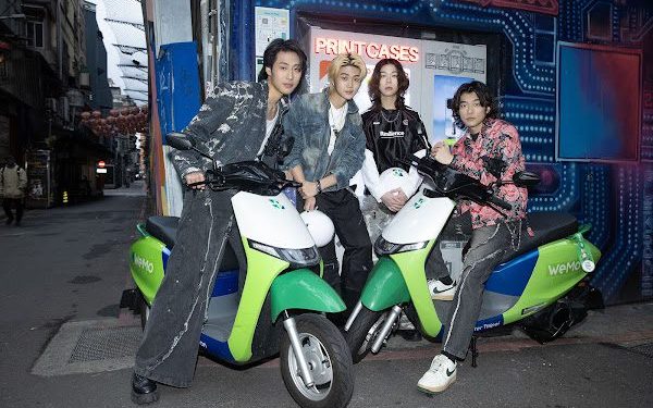 怪物新人跨年制霸一飛沖天 帕拉斯自己當業務 親手送專輯