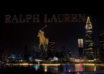 拉夫勞倫深圳光影秀 禮獻中國農曆馬年