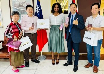 醣醣生醫「黑蘭極皙儷緻」系列 科研精神打造植萃保養新美學