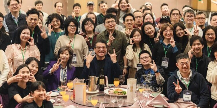 F學院春聚盛宴登場 共創夥伴計劃啟動