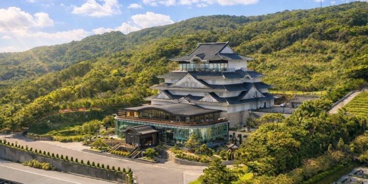 清明前夕迎新塔落成 金華山打造承載愛與思念紀念堡壘