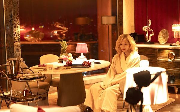 《夜王》票房邁向8000萬港幣大關 鄭秀文化身夜總會霸總 特別向媽媽桑取經