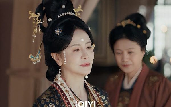 金鐘視后田麗出演《逐玉》化身「安太妃」氣場全開 甜喊「很幸運！」