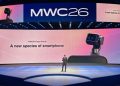 榮耀CEO亮相MWC 2026主舞台，Robot Phone憑創新與智能融合備受讚譽