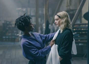 安海瑟薇仙氣降臨《魅影巨星》紐約首映 2挑戰直呼「很無助」