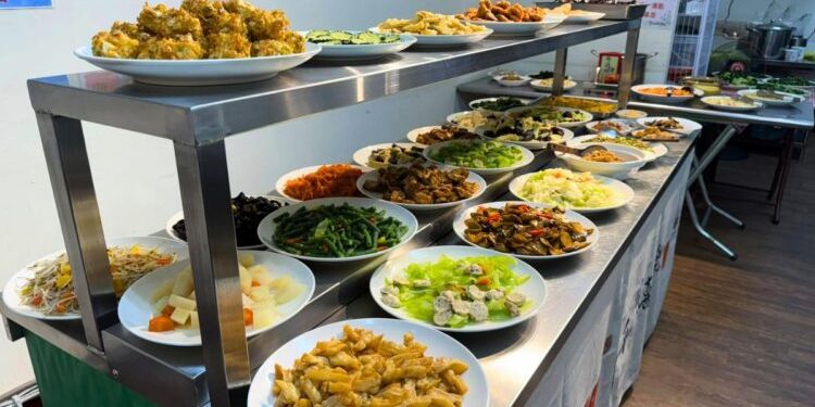 鳳山蔬食料理 菜色依季節彈性調整 提供一年四季蔬食料理