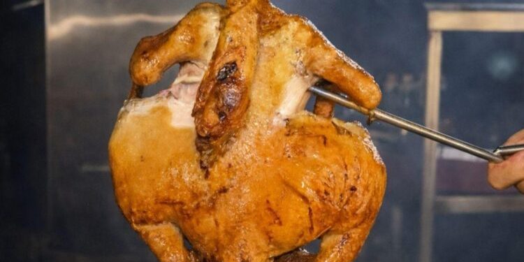 九芎湖隱藏版美食 30 年傳承新埔客家料理 燜雞飄香太誘人