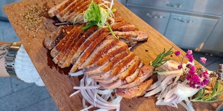 宜蘭外燴烤肉 當日漁港直送活體海鮮 主廚現場直烤極致鮮味