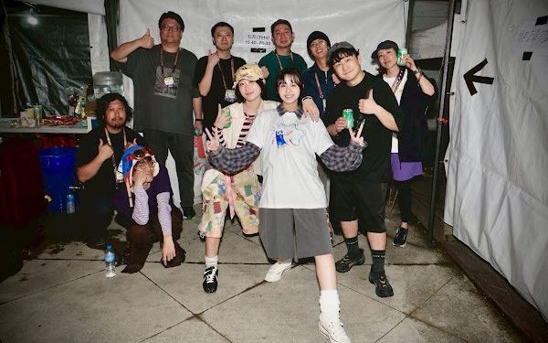 163braces大讚Tota「酷帥又可愛」！練團竟收到時下最夯皮克敏外套