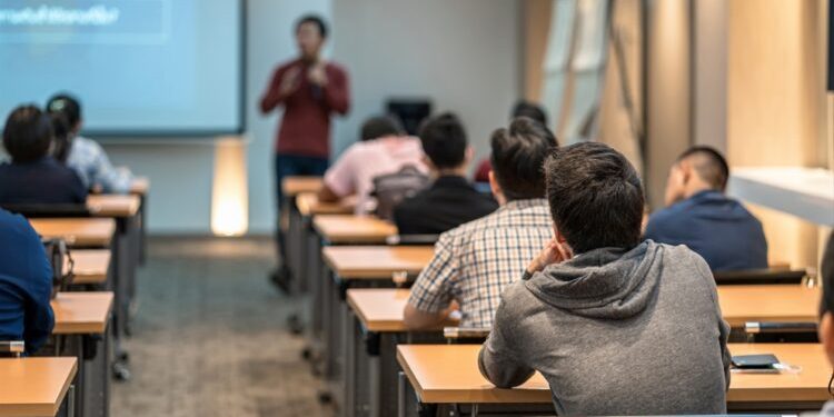 AI時代創業新課題「電商防護盾」分享數位資產布局與自動化經營思維