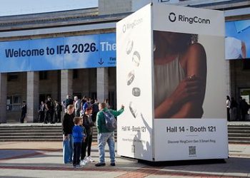 RingConn第三代智能戒指亮相2026年柏林國際消費電子展